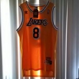 NWT...KOBE BRYANT #8  VINTAGE JERSEY XL